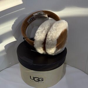NIB UGG Brown and Cream Ear Muffs